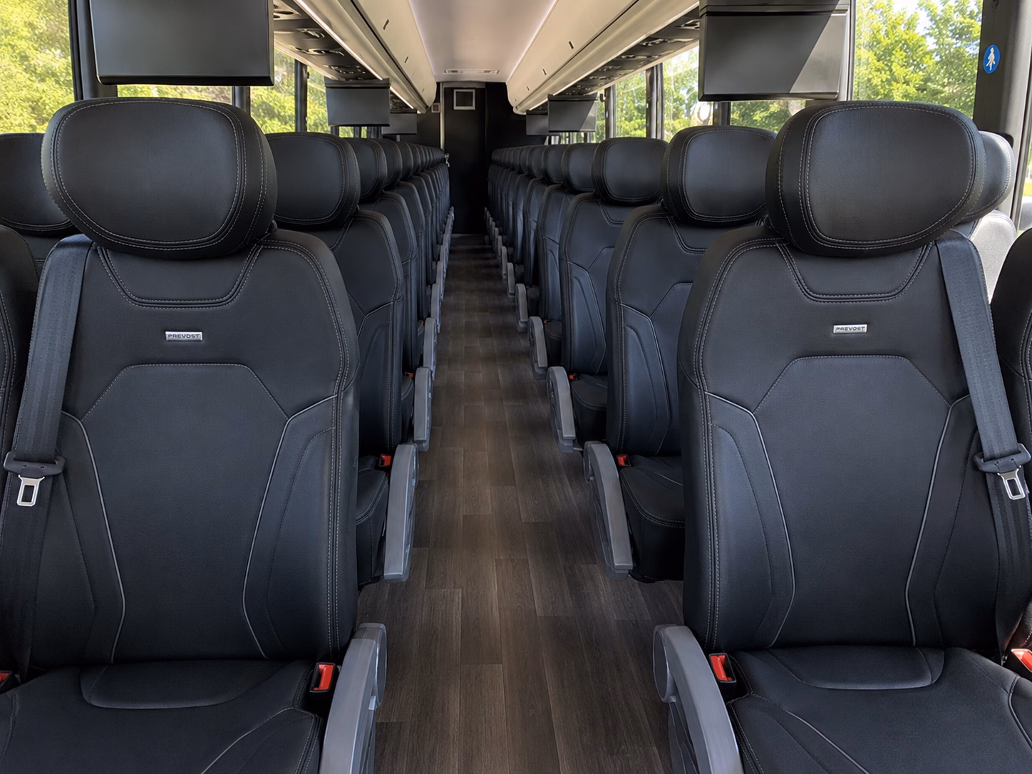 for the best wedding day timing book your hawthorne shuttle bus early