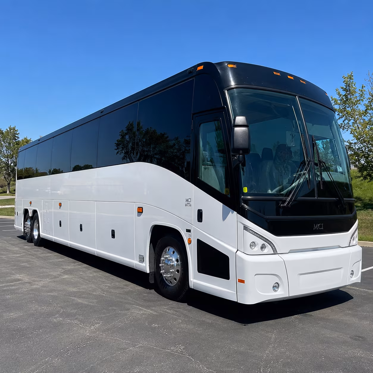 lomita charter bus